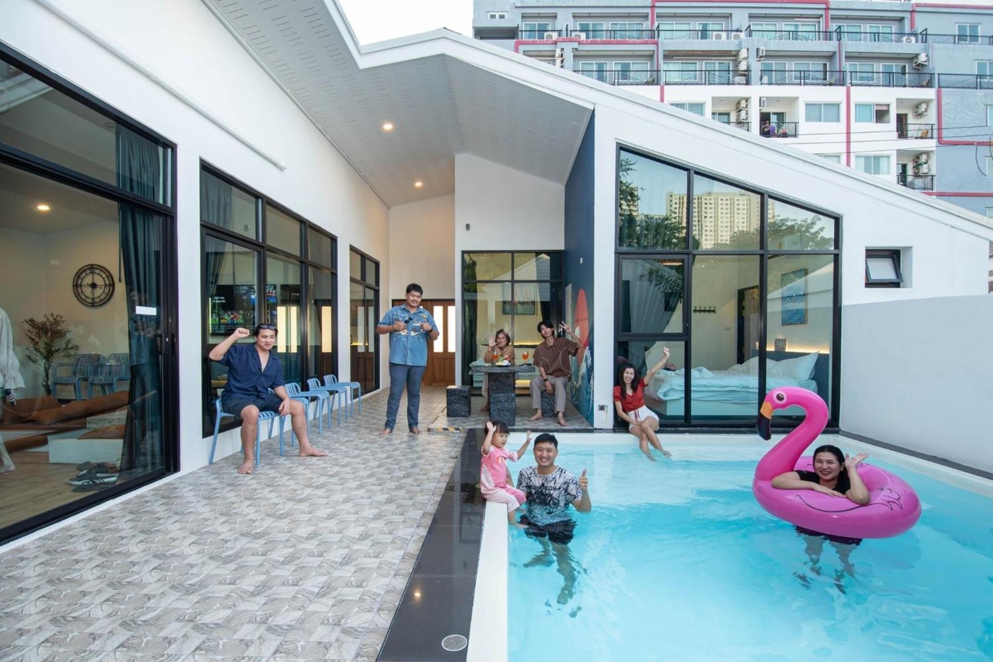 Madaguscar Private Pool Villa-Pattaya Pantai Jomtien Luaran gambar