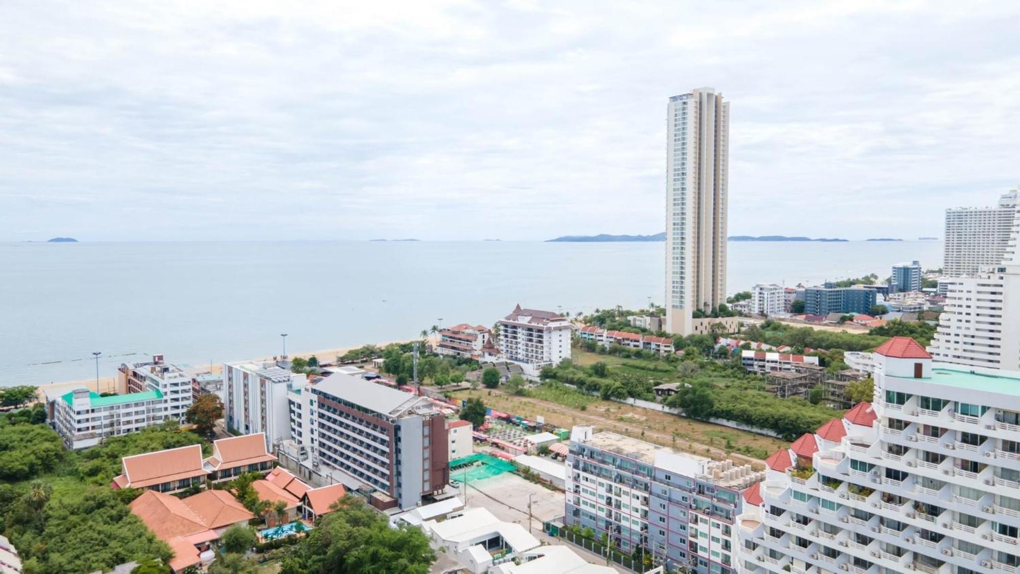 Madaguscar Private Pool Villa-Pattaya Pantai Jomtien Luaran gambar