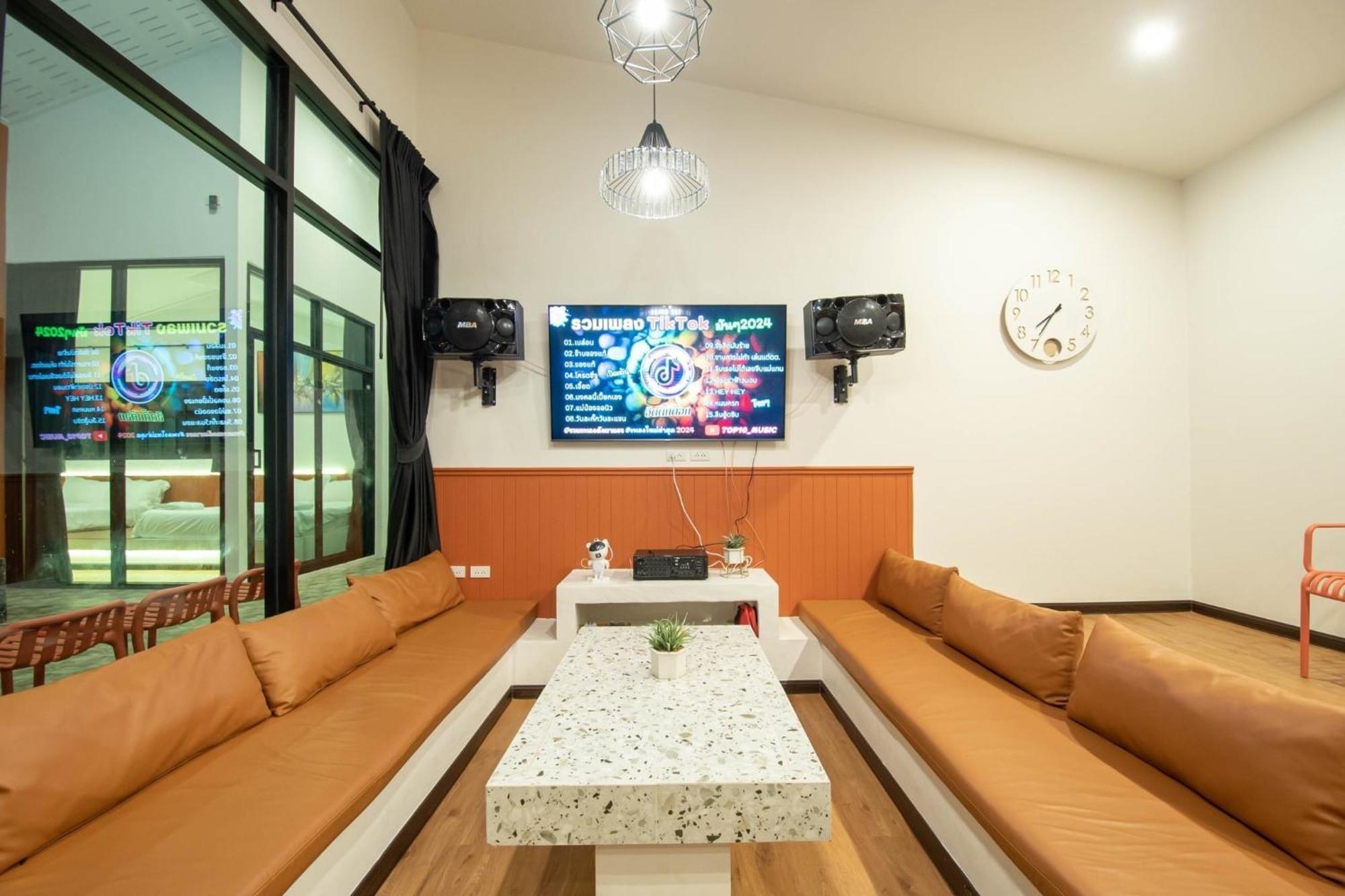 Madaguscar Private Pool Villa-Pattaya Pantai Jomtien Luaran gambar